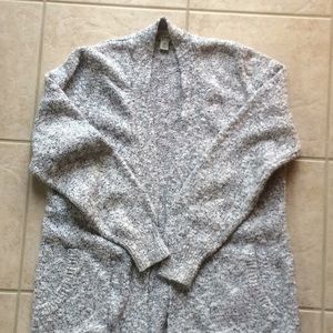 Cardigan sweater